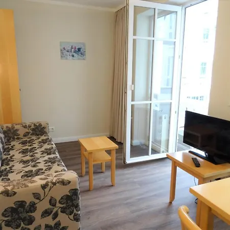 Apartment Fuer Zwei In Mit Balkon Und Wlan