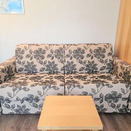 Apartment Fuer Zwei In Mit Balkon Und Wlan *