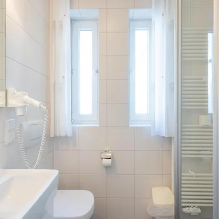 Fuer Zwei In Mit Balkon Und Wlan Apartment *