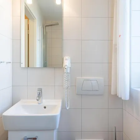 Fuer Zwei In Mit Balkon Und Wlan Apartment *